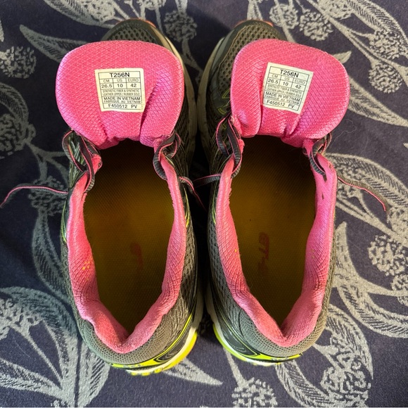 ASICS Women’s GT-2170 Sneaker
Size 10 - Picture 5 of 7